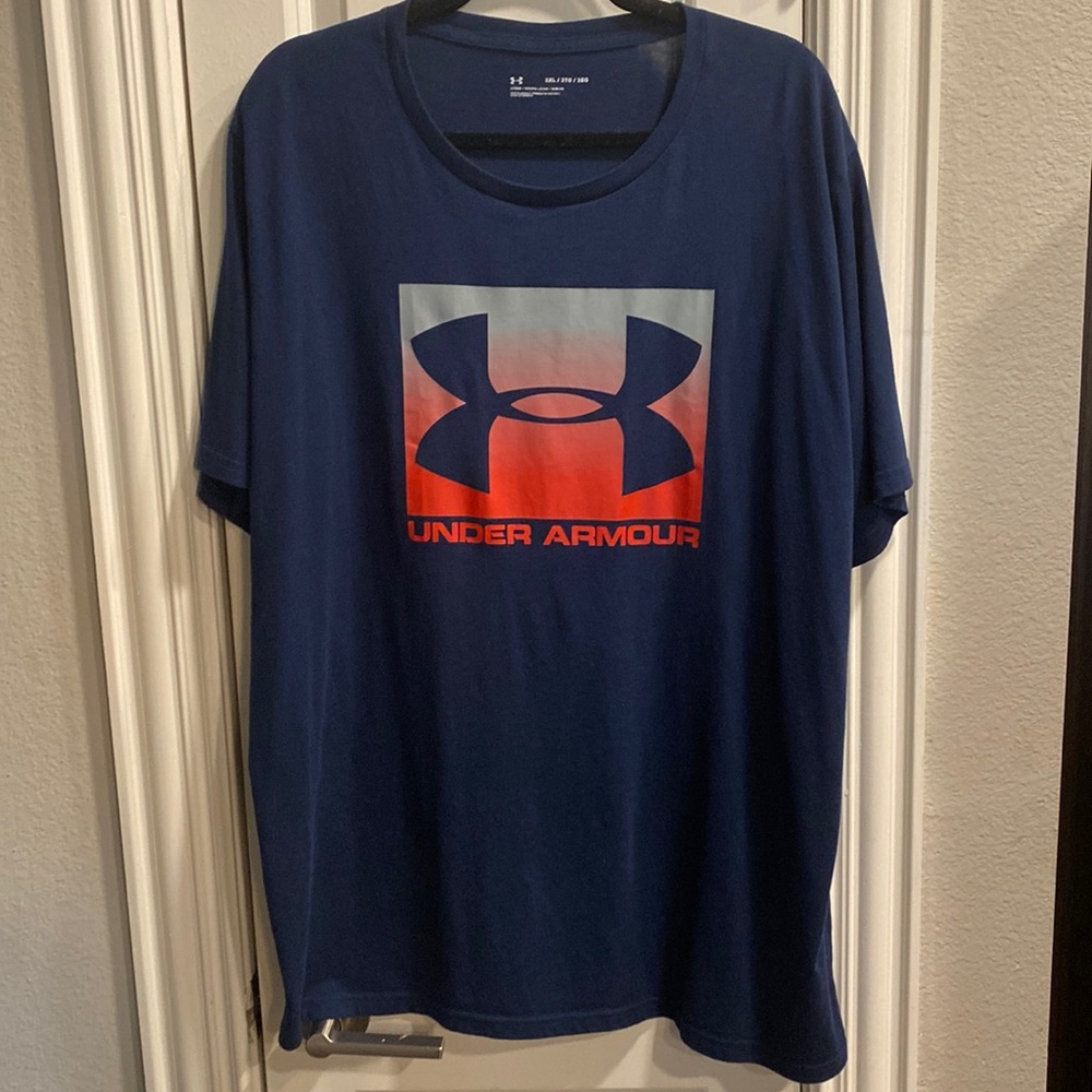 Under Armour men’s xxl logo tshirt